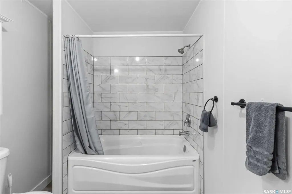 16 Archie Clampitt Drive Kivimaa-moonlight Bay SK S0M 1J0