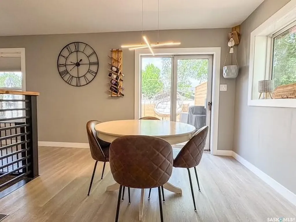 482 Russell Crescent Swift Current SK S9H 4S7