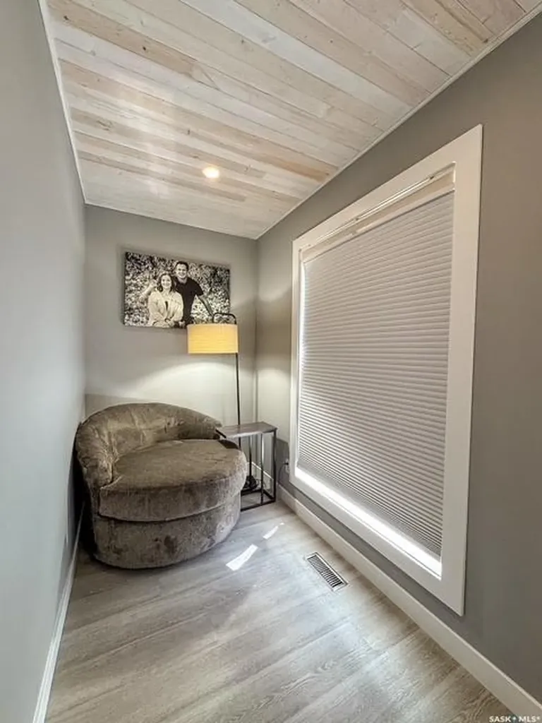 482 Russell Crescent Swift Current SK S9H 4S7