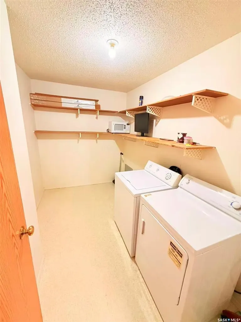310 Stillwater Drive Saskatoon SK S7J 4H7