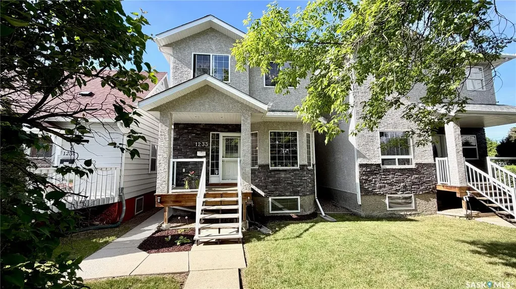 1233 13th Street E Saskatoon SK S7H 0C3