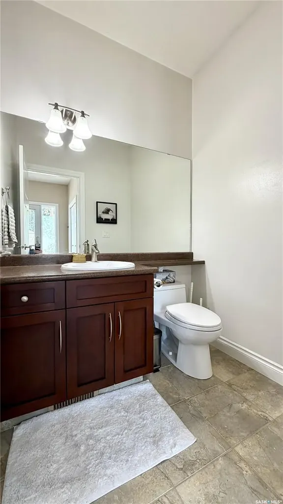 1233 13th Street E Saskatoon SK S7H 0C3