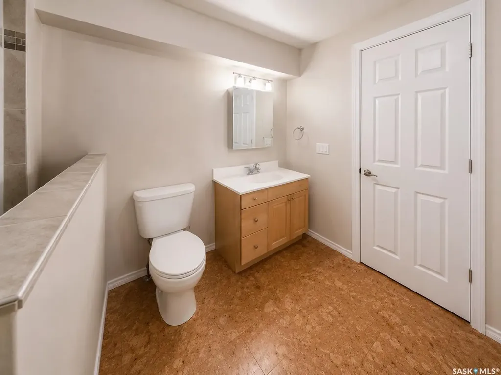 1233 13th Street E Saskatoon SK S7H 0C3