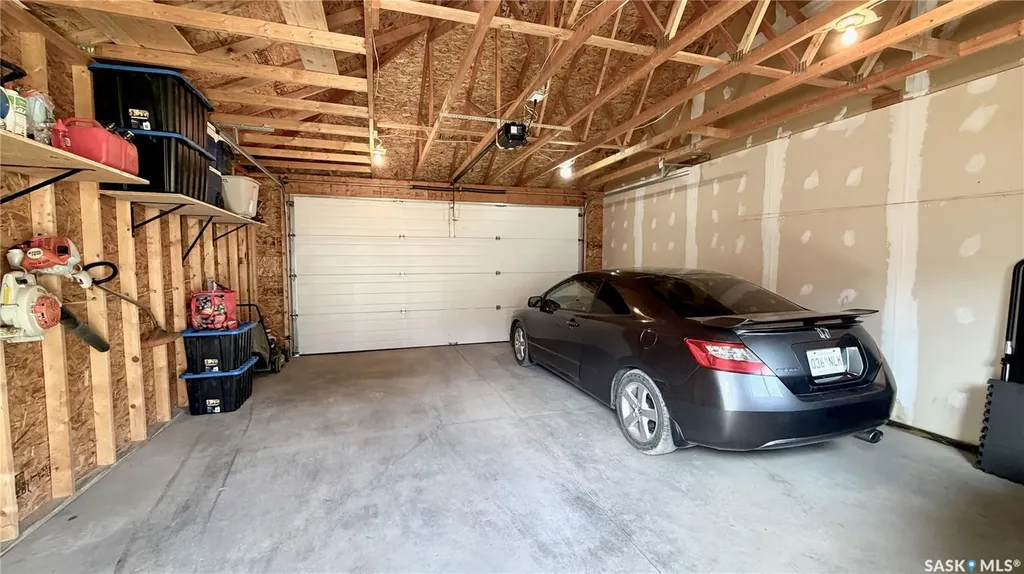 1233 13th Street E Saskatoon SK S7H 0C3