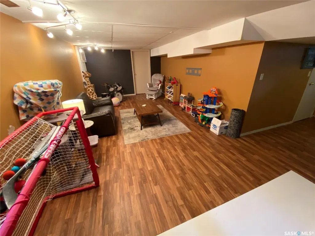 91 Haultain Avenue Yorkton SK S3N 1X6