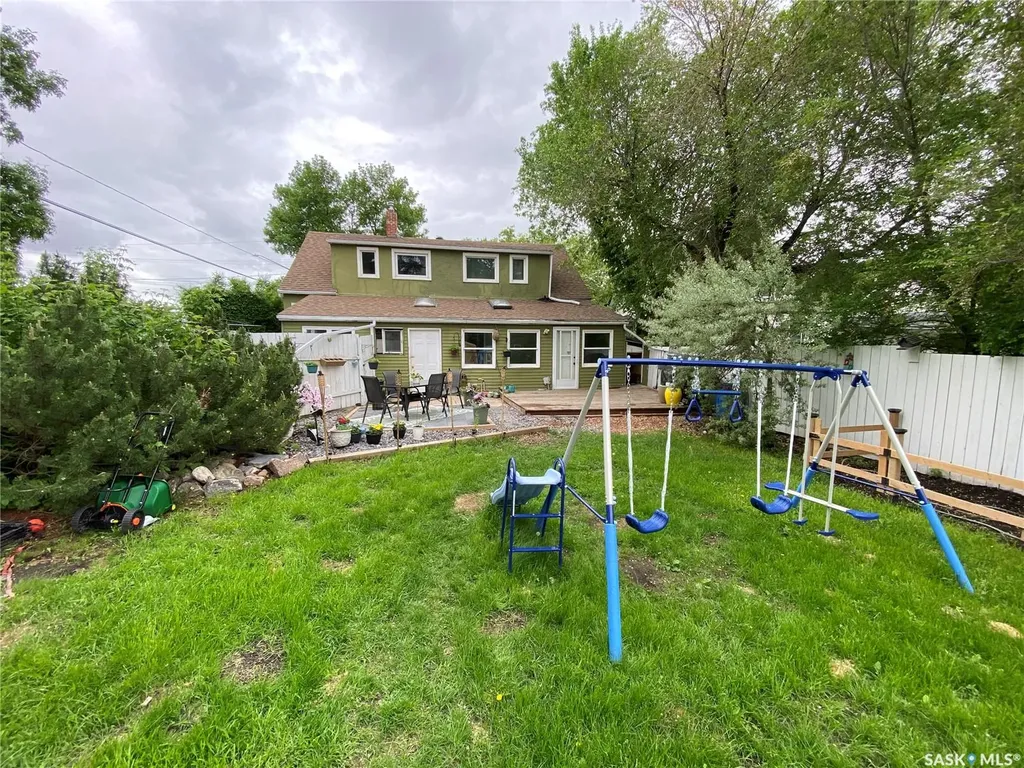 91 Haultain Avenue Yorkton SK S3N 1X6