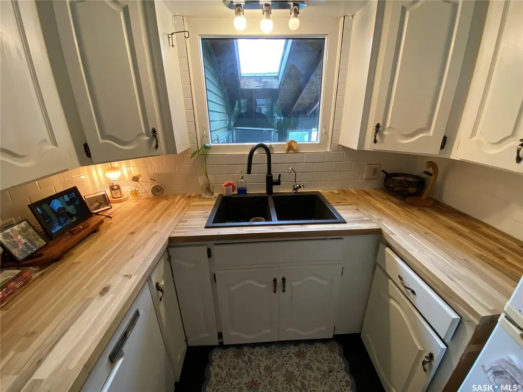 91 Haultain Avenue Yorkton SK S3N 1X6