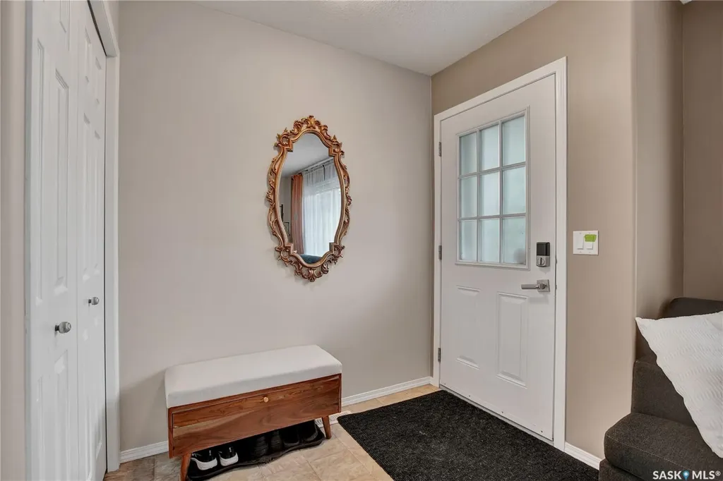 122 Blakeney Crescent Saskatoon SK S7L 7N4
