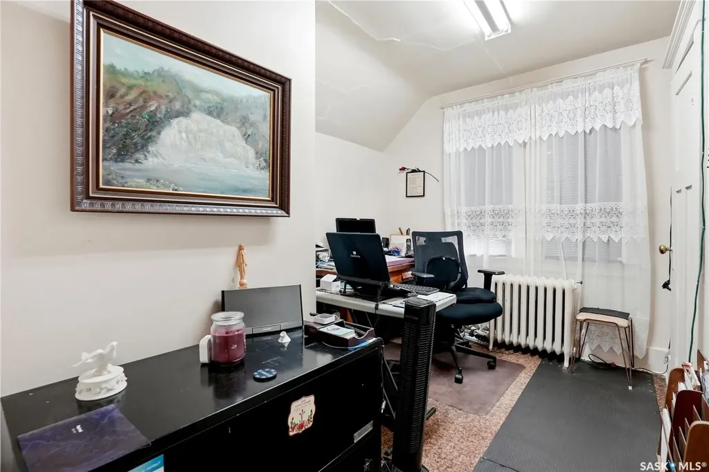 1320 Victoria Avenue Regina SK S4P 0P1