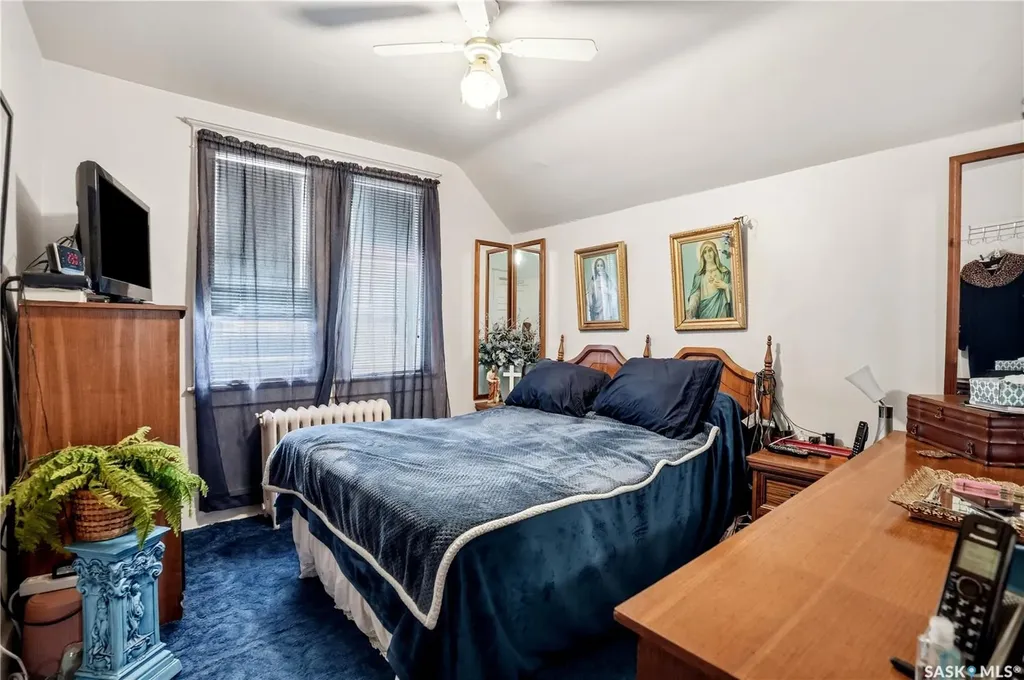 1320 Victoria Avenue Regina SK S4P 0P1