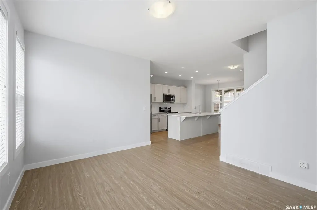 251 Newton Link Saskatoon SK S7V 0M8