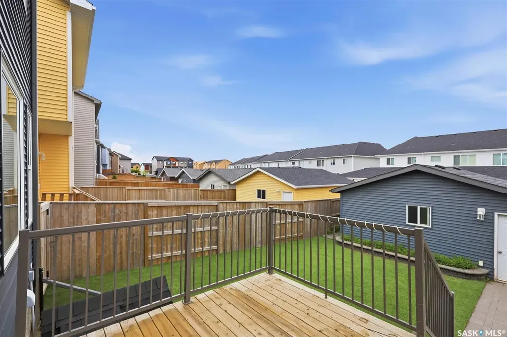 251 Newton Link Saskatoon SK S7V 0M8