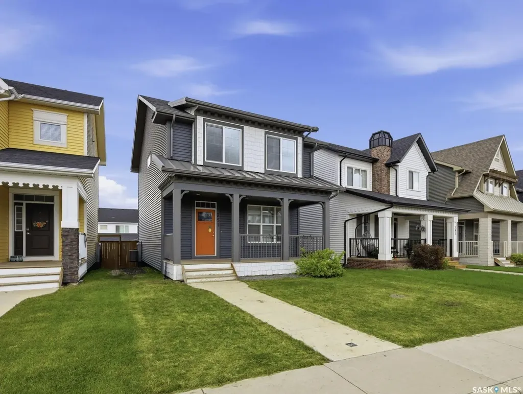 251 Newton Link Saskatoon SK S7V 0M8