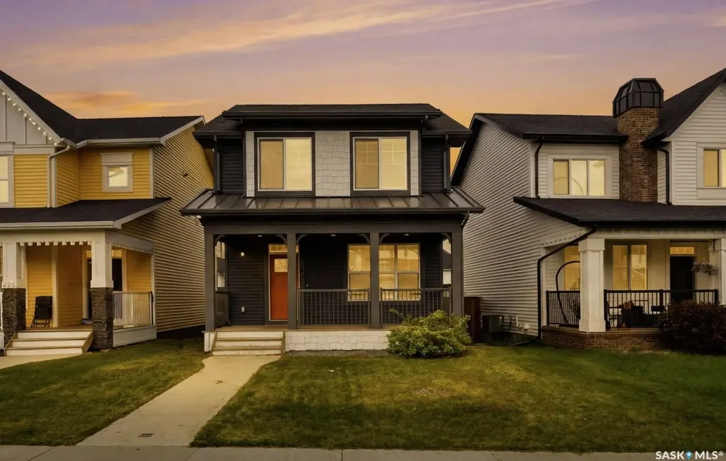 251 Newton Link Saskatoon SK S7V 0M8
