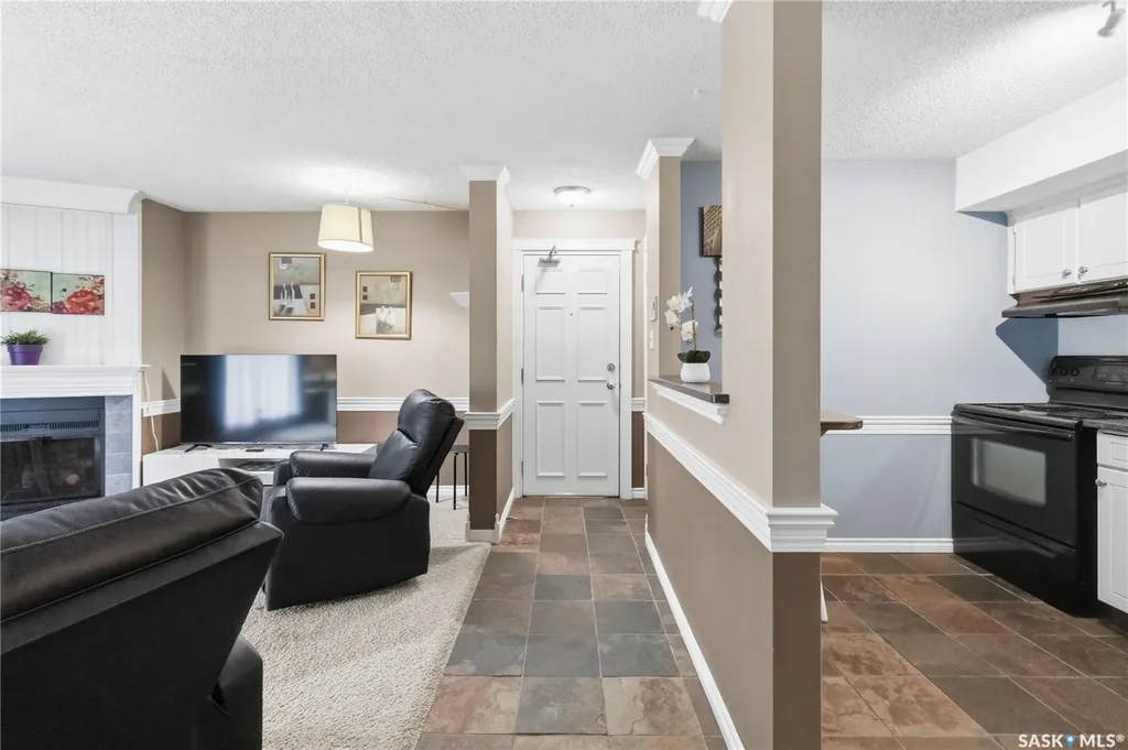 365 Kingsmere Boulevard Saskatoon SK S7J 4J6