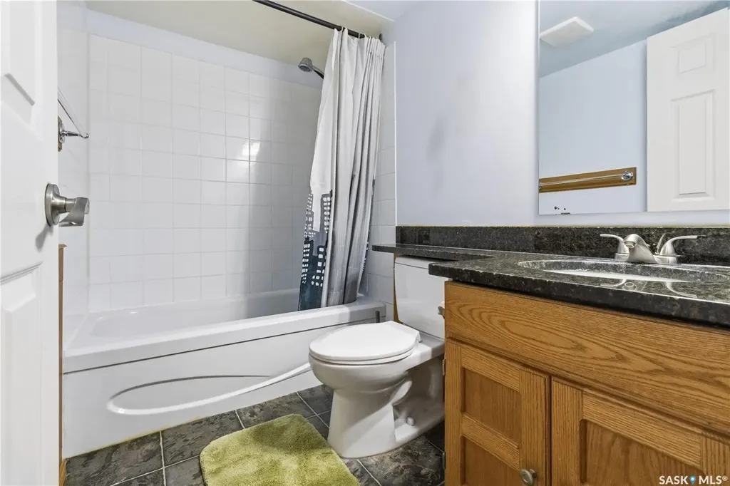 365 Kingsmere Boulevard Saskatoon SK S7J 4J6