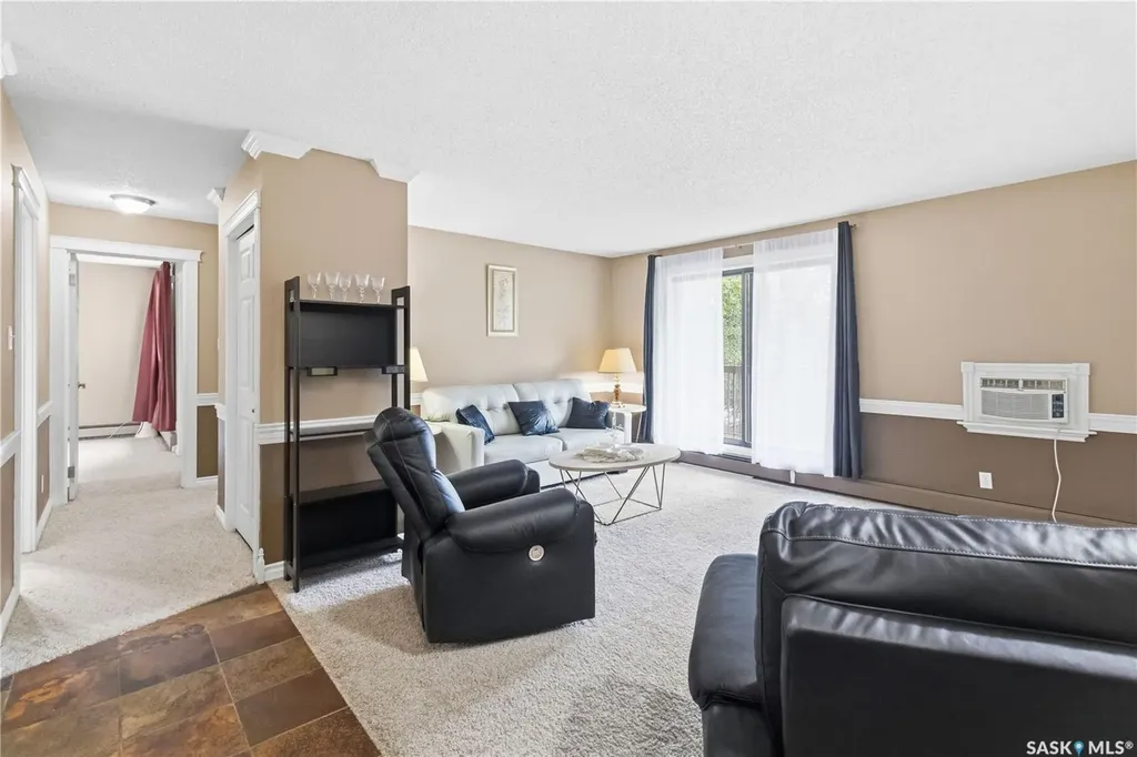 365 Kingsmere Boulevard Saskatoon SK S7J 4J6