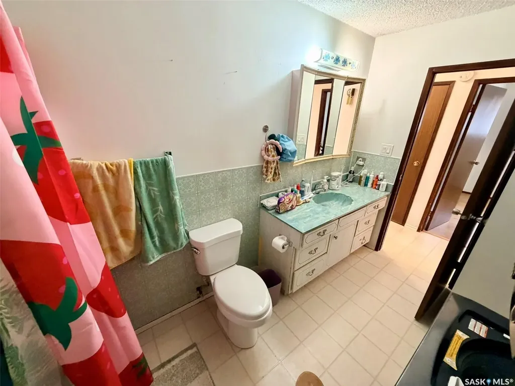 208 7th Street E Wynyard SK S0A 4T0