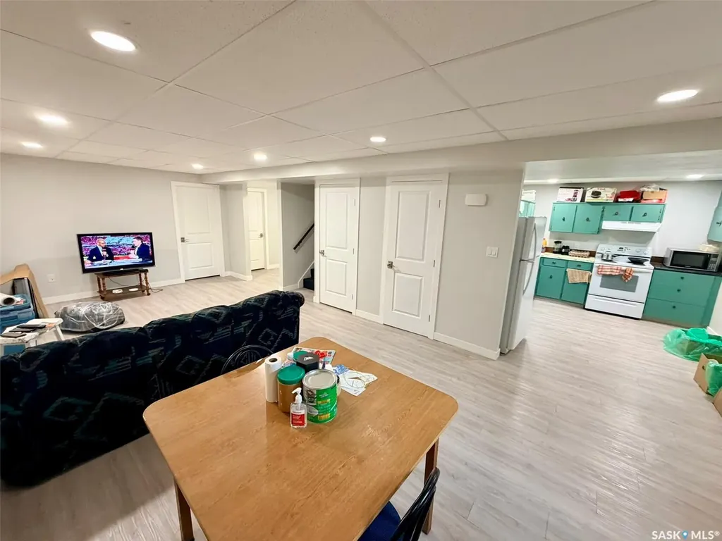 208 7th Street E Wynyard SK S0A 4T0