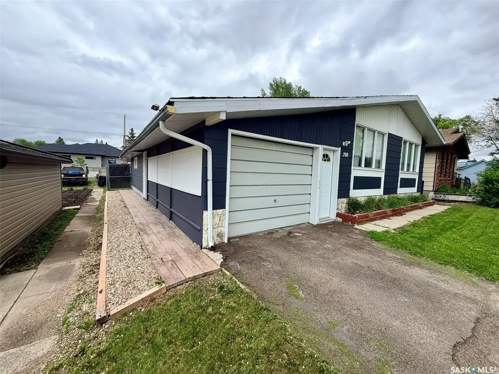 208 7th Street E Wynyard SK S0A 4T0