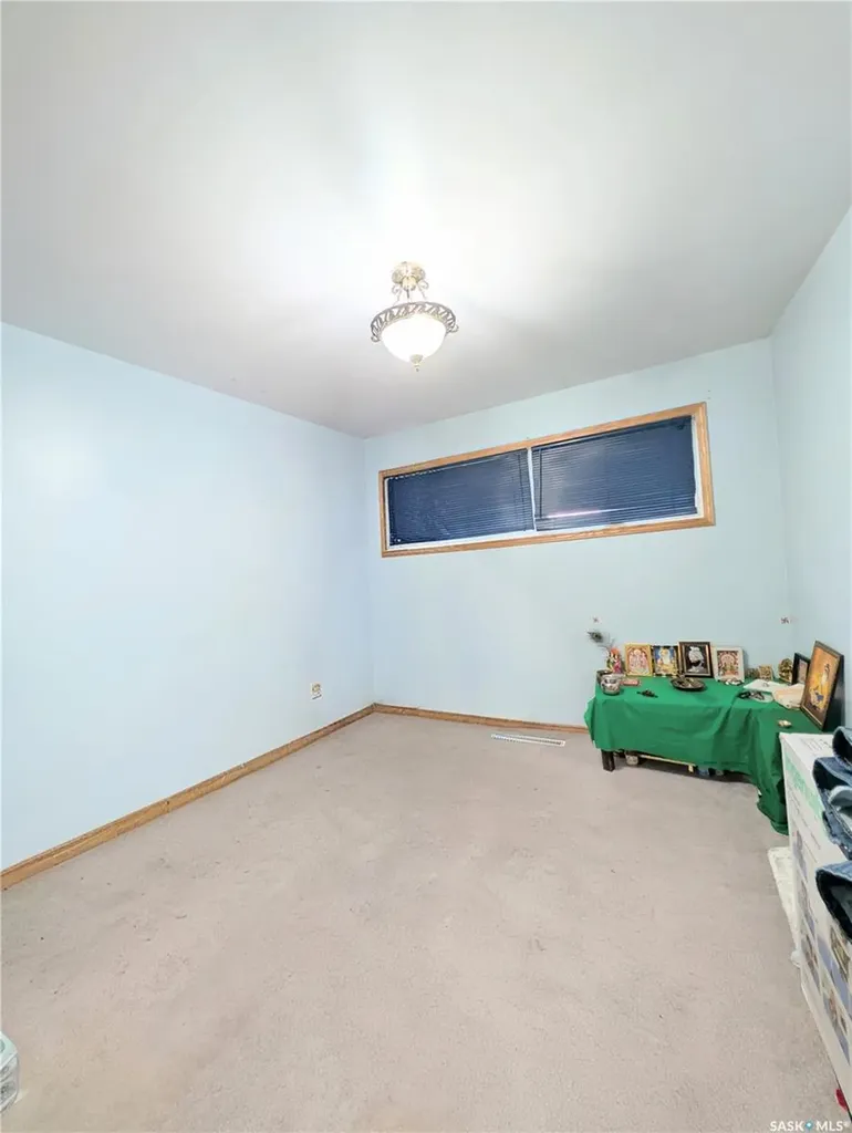 350 Begg Street W Swift Current SK S9H 0K6