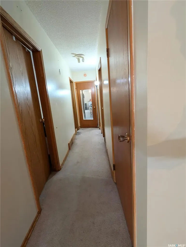 350 Begg Street W Swift Current SK S9H 0K6