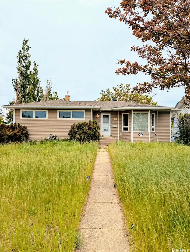 350 Begg Street W Swift Current SK S9H 0K6