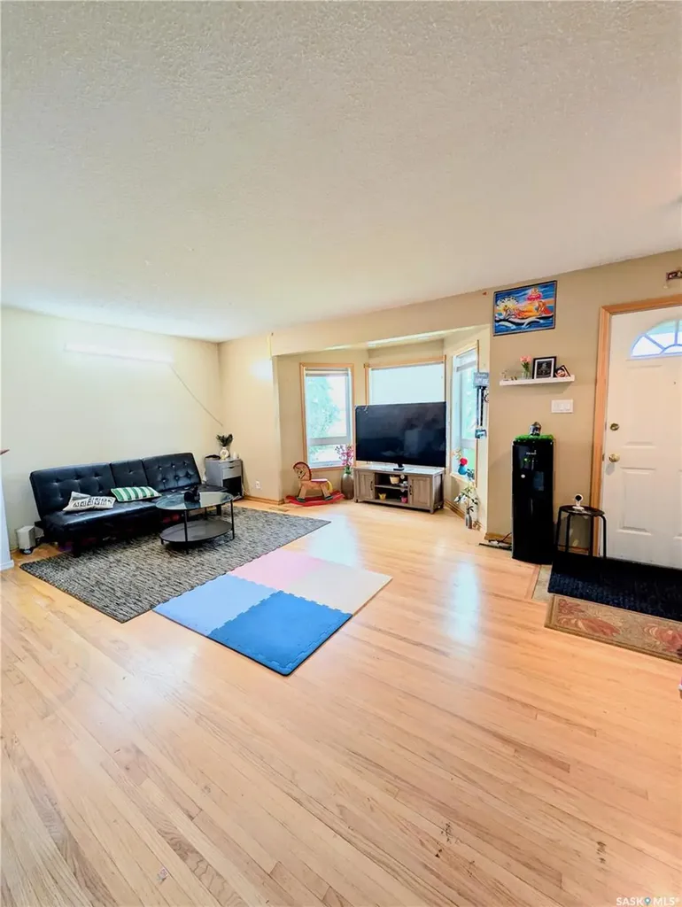 350 Begg Street W Swift Current SK S9H 0K6