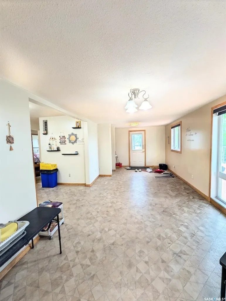 350 Begg Street W Swift Current SK S9H 0K6