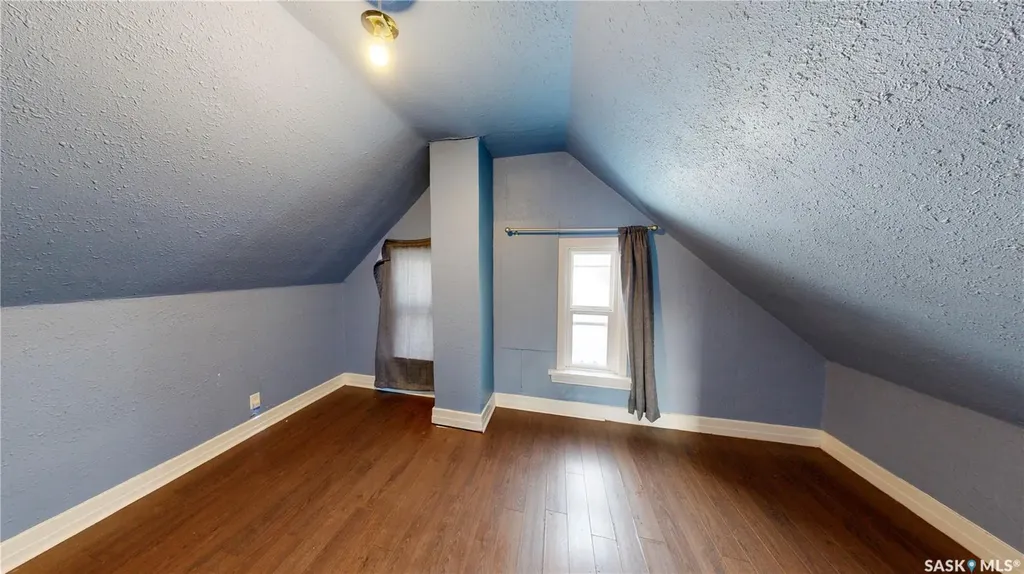 1138 Princess Street Regina SK S4T 3Y5