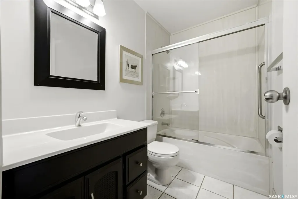 95 Empress Drive Regina SK S4T 6M7