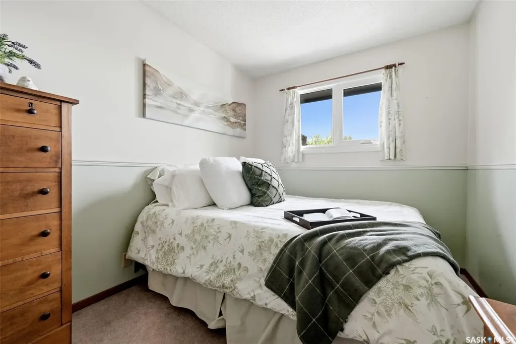 95 Empress Drive Regina SK S4T 6M7