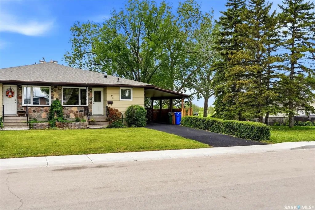 95 Empress Drive Regina SK S4T 6M7