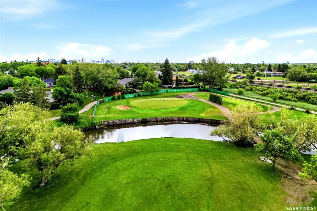95 Empress Drive Regina SK S4T 6M7
