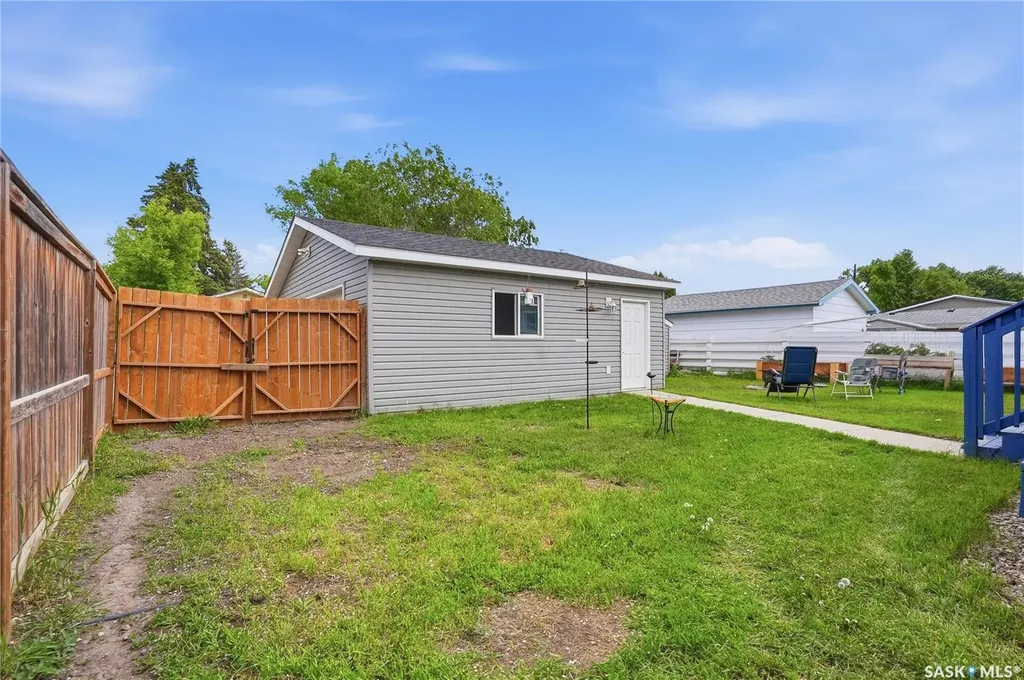 84 Byers Crescent Saskatoon SK S7L 4H2