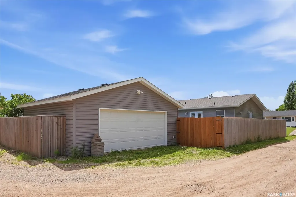 84 Byers Crescent Saskatoon SK S7L 4H2