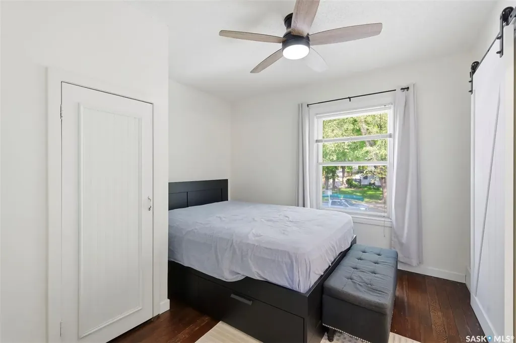 704 Mcpherson Avenue Saskatoon SK S7N 0X8