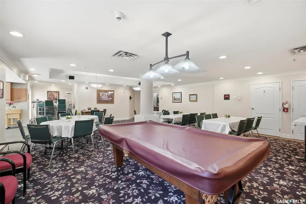 1622 Acadia Drive Saskatoon SK S7H 5H7