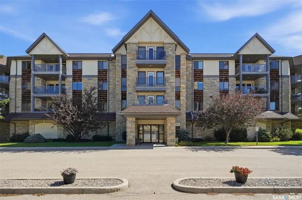 1622 Acadia Drive Saskatoon SK S7H 5H7