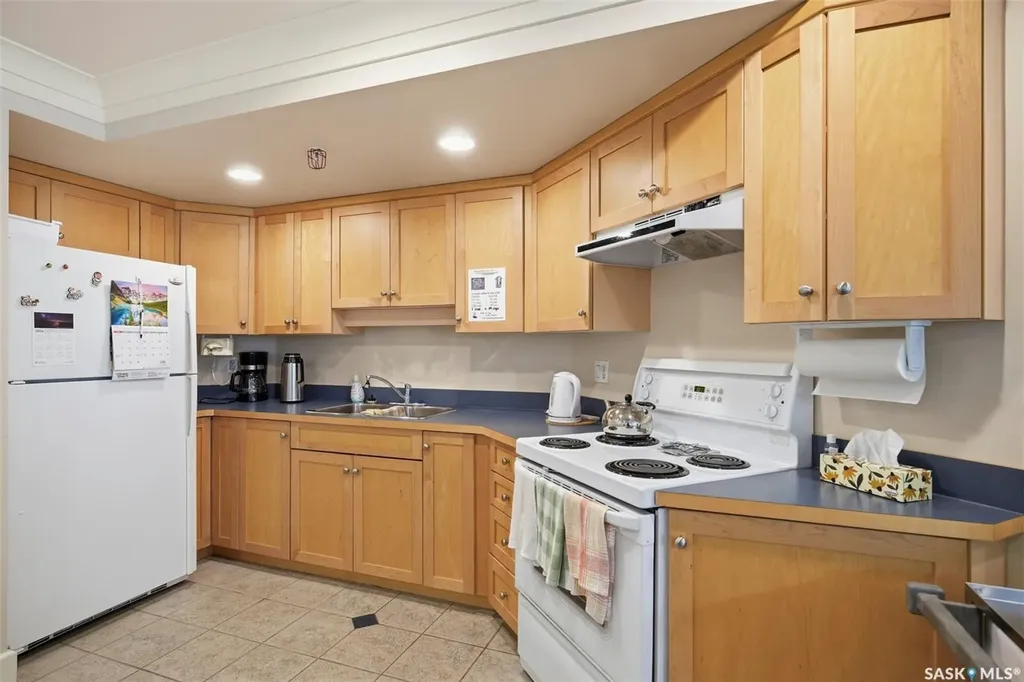 1622 Acadia Drive Saskatoon SK S7H 5H7