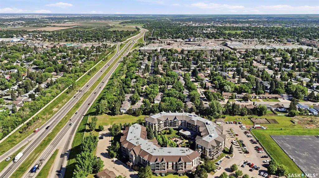1622 Acadia Drive Saskatoon SK S7H 5H7
