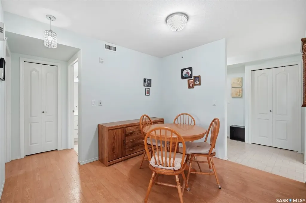 1622 Acadia Drive Saskatoon SK S7H 5H7