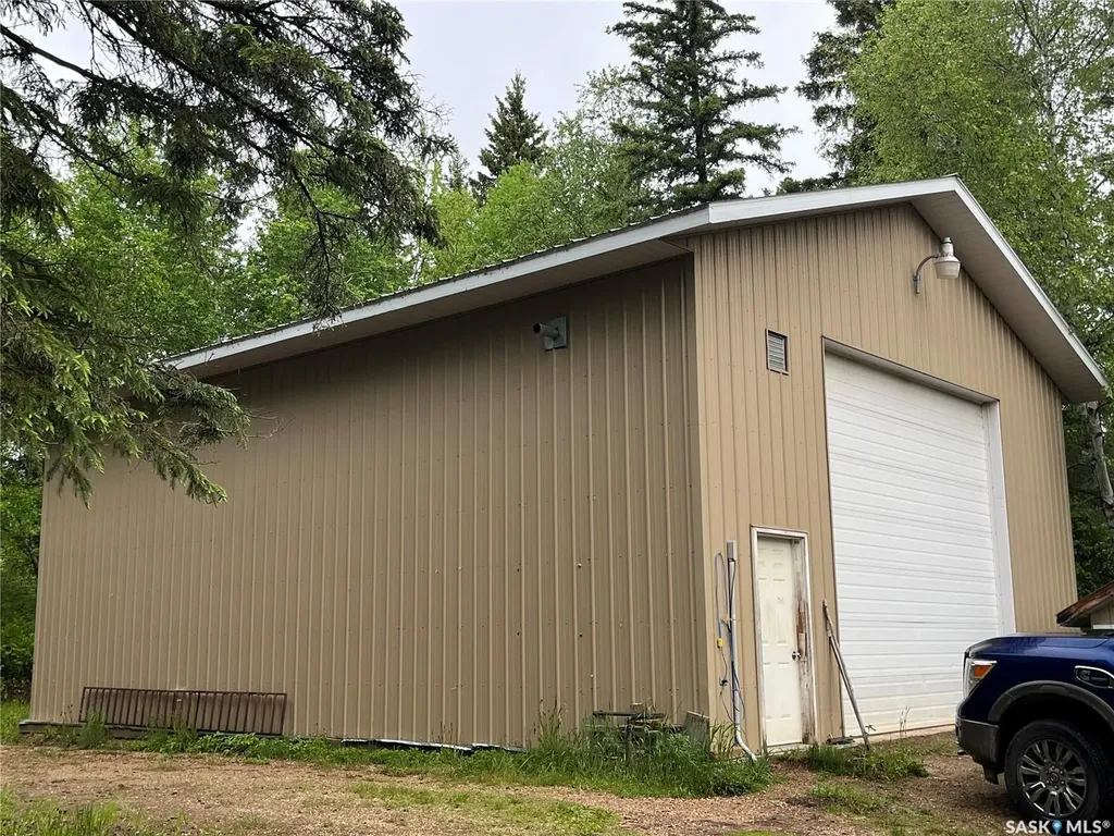 5 Buckingham Trail Big River Rm No. 555 SK S0J 0E0