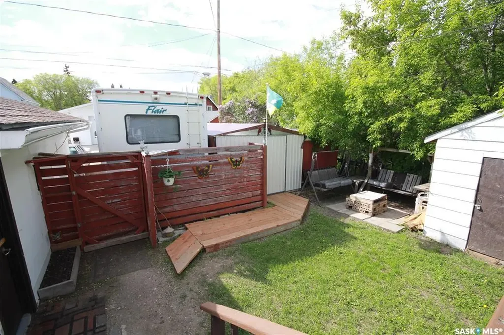 407 2nd Street E Wilkie SK S0K 4W0
