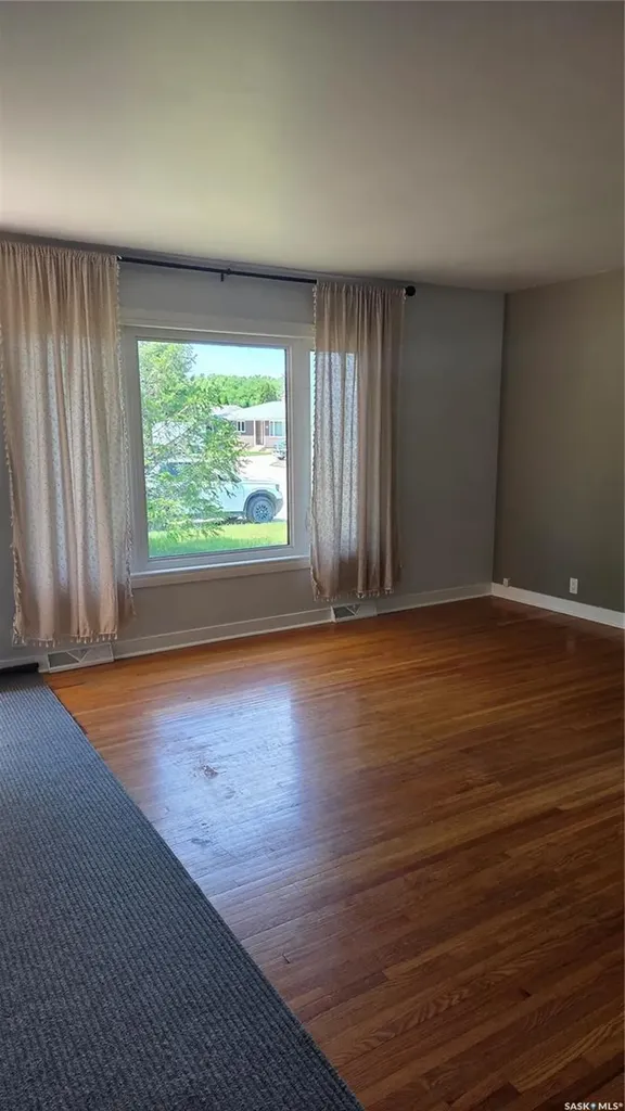 1151 Bogue Avenue Moose Jaw SK S6H 4M4