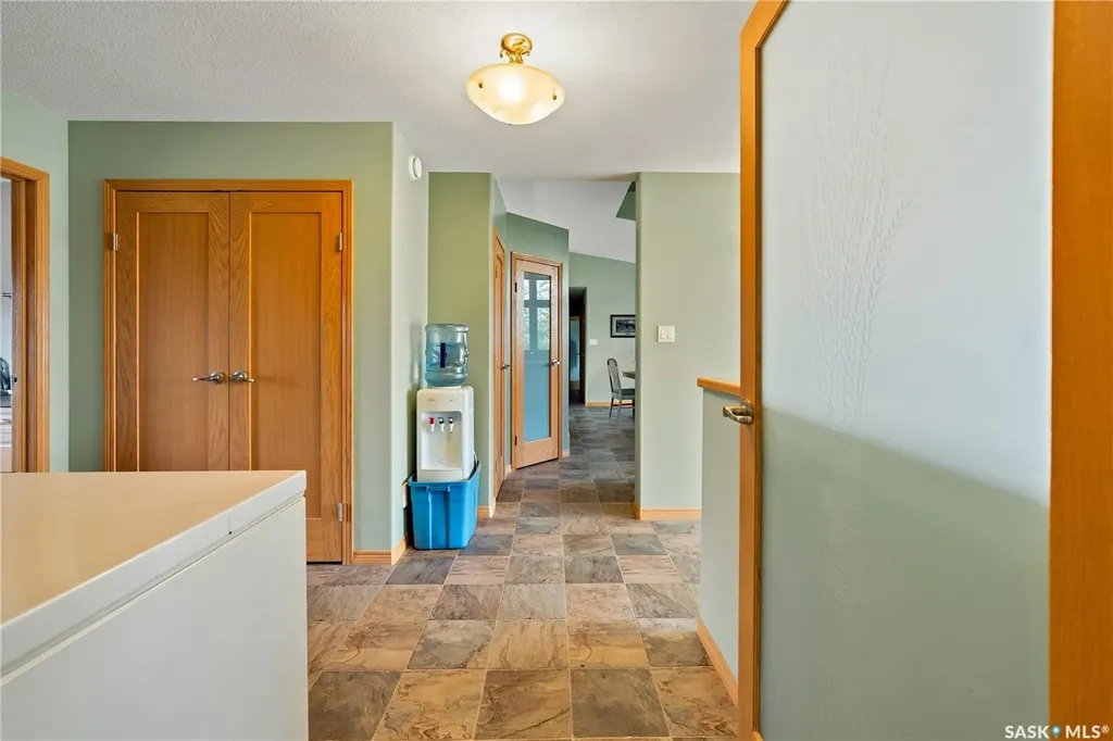 400 Lakeshore Drive Wee Too Beach SK S0G 1C0