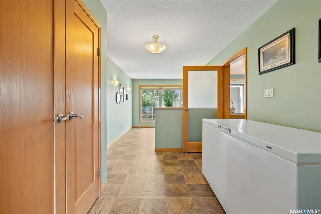 400 Lakeshore Drive Wee Too Beach SK S0G 1C0