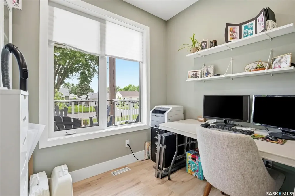 1532 D Avenue N Saskatoon SK S7L 1P6