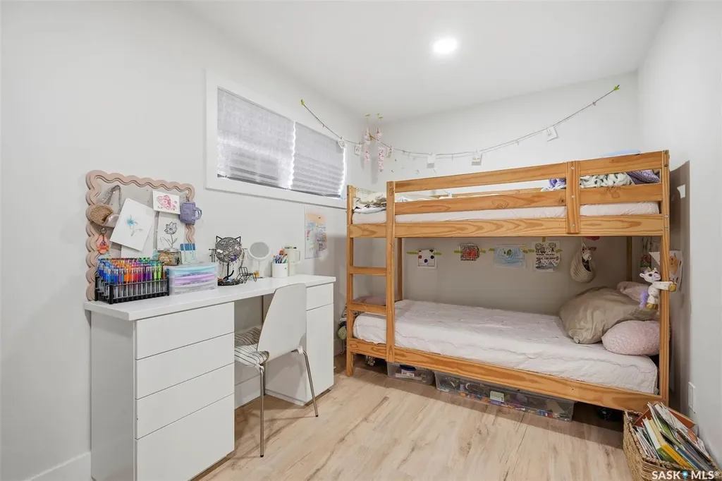 1532 D Avenue N Saskatoon SK S7L 1P6