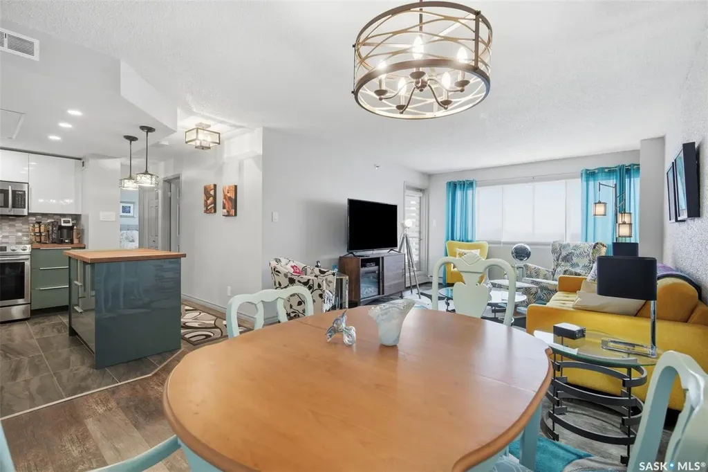 311 6th Avenue N Saskatoon SK S7K 7A9